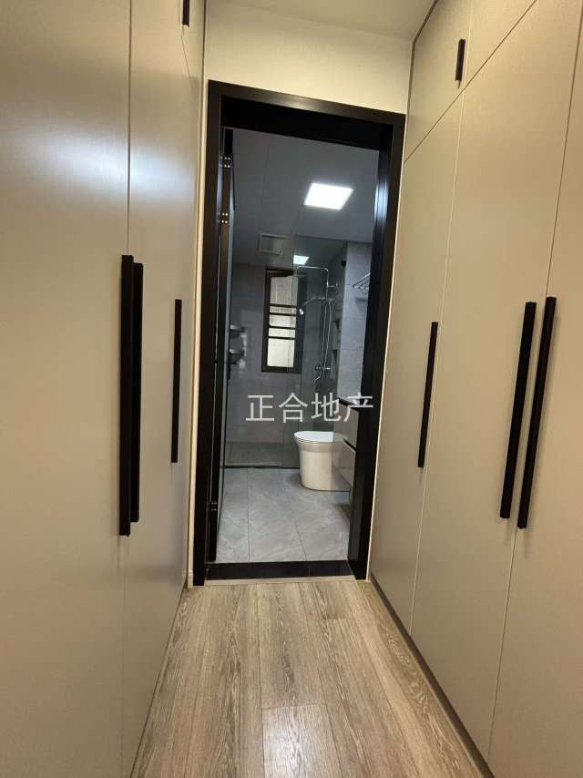 城南，森林国际翡冷翠，精装三房两厅两卫，证满二，电梯好楼层