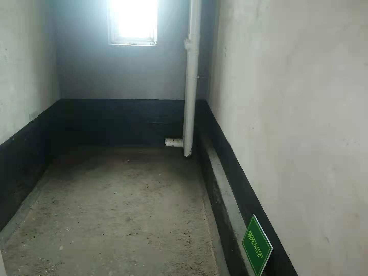 南国明珠南北通透双阳台视野开阔单价5600， 无