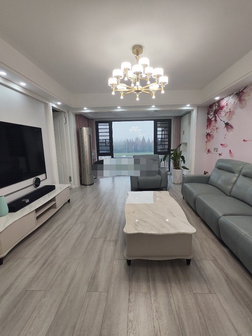 245，沔阳·清华园，精装大平层四房，新二钟双书包房，9成新， 带国粹房+衣帽间，人车分流，证满二