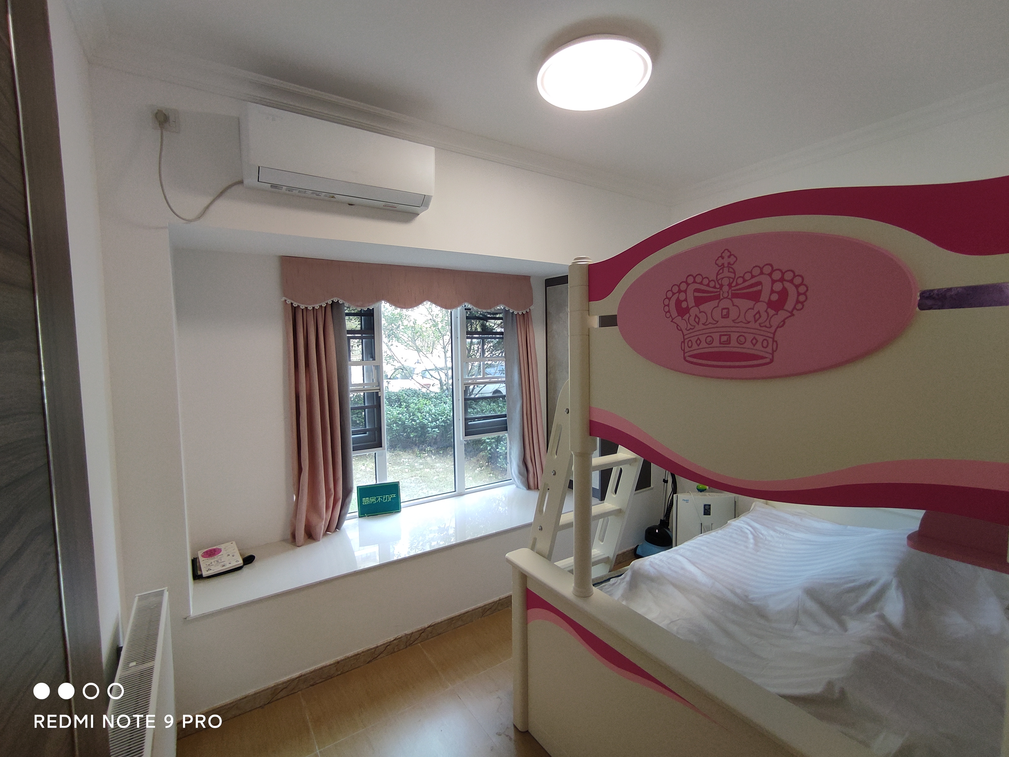 碧桂园精装四房南北通透超好户型小区环境好天然游泳池为您的品质生活保驾护航