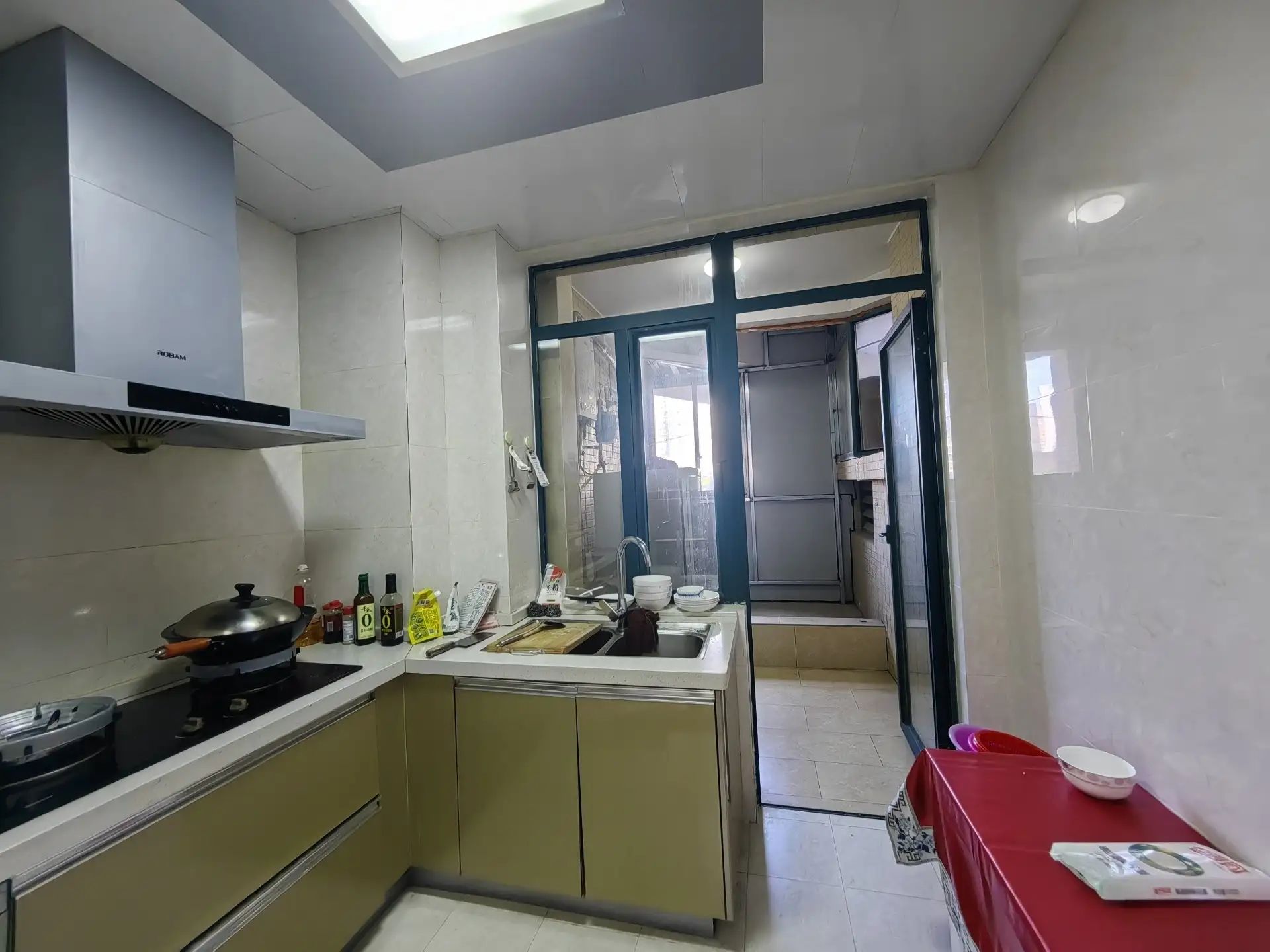 捡漏，城南，新城壹号，精装两房，诚心出售，证满二