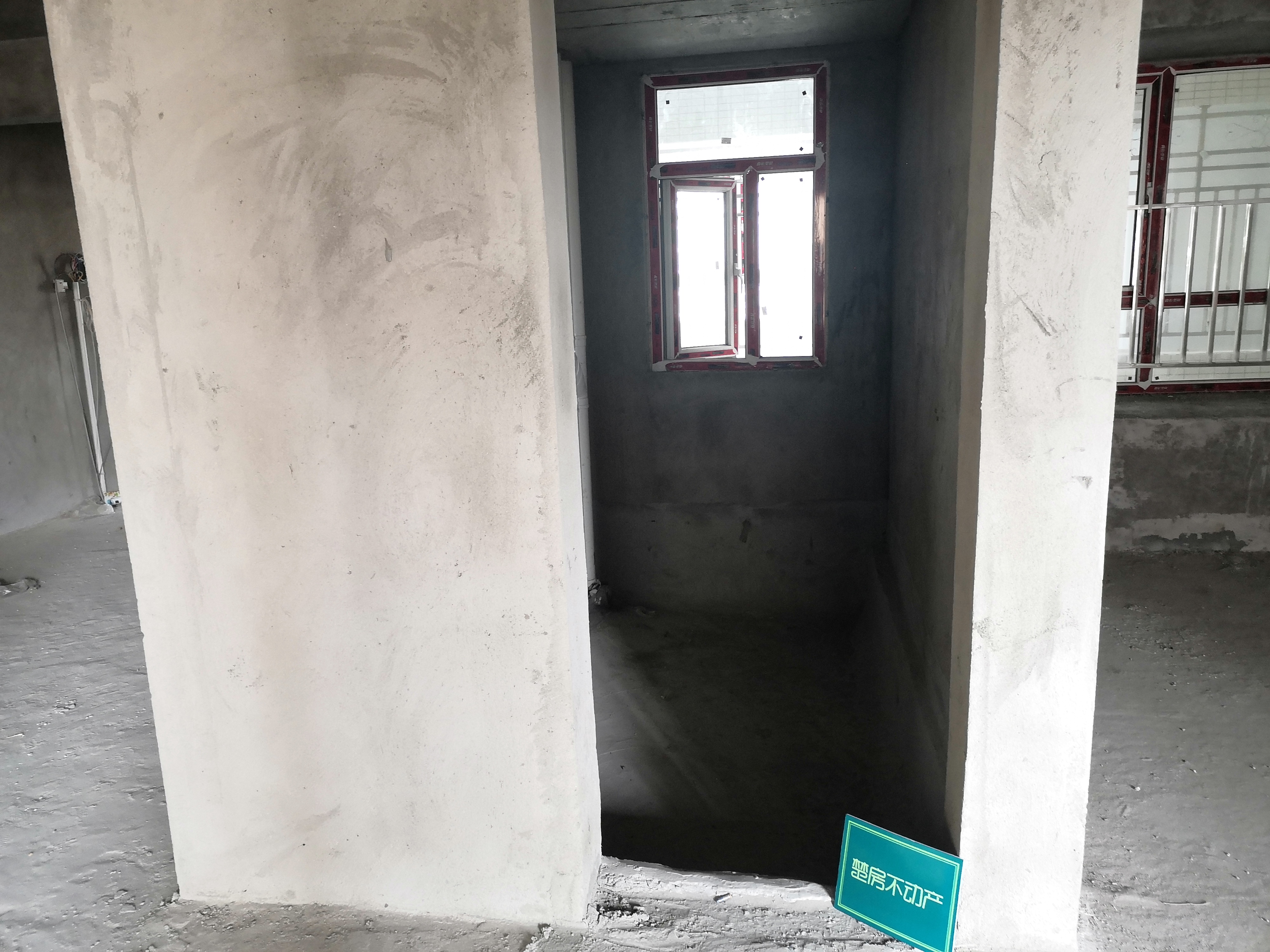 城南沔阳公馆中间楼层三室两卫有钥匙 看房