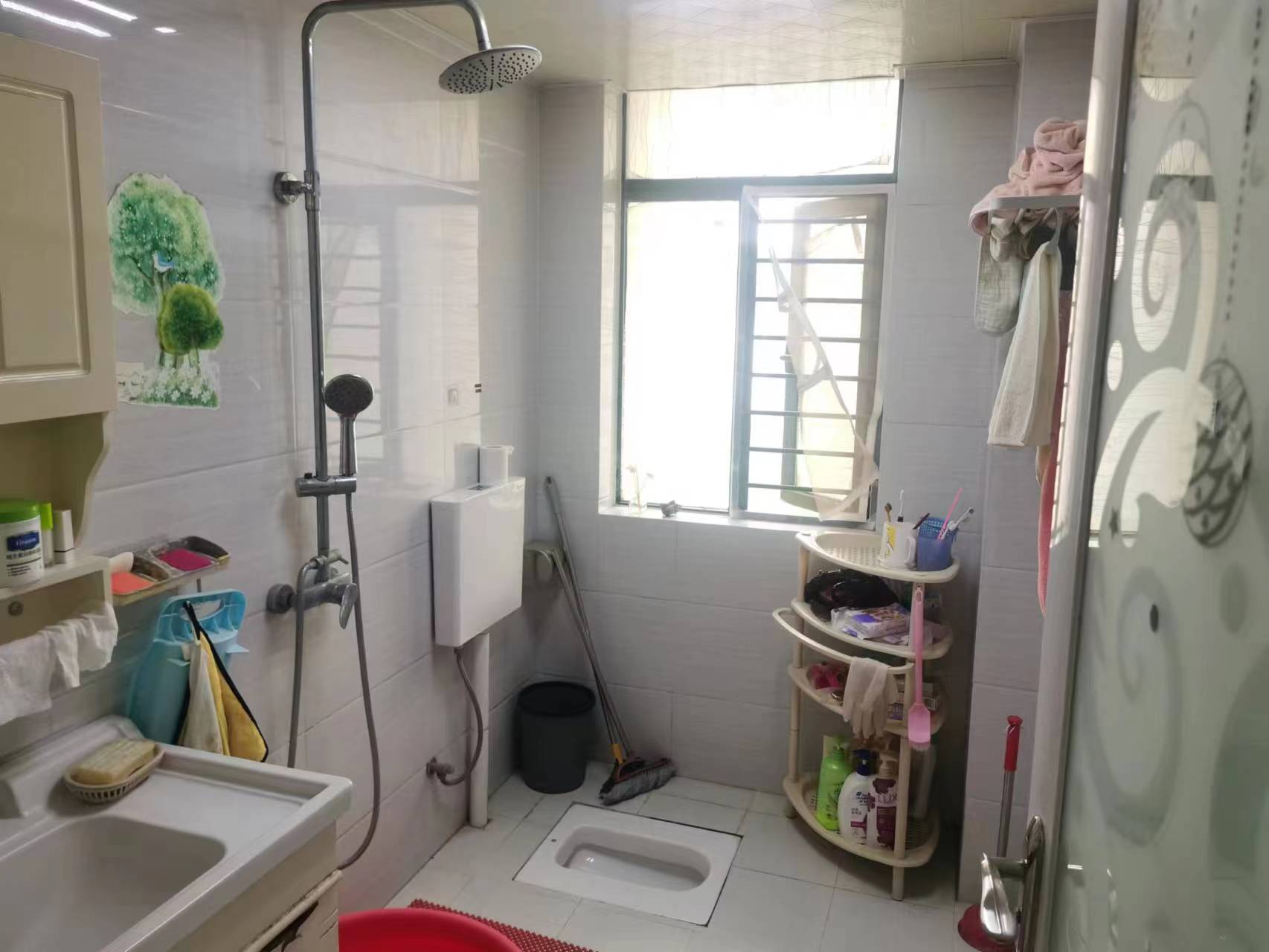 城南新城一号精装三房满二看房电约