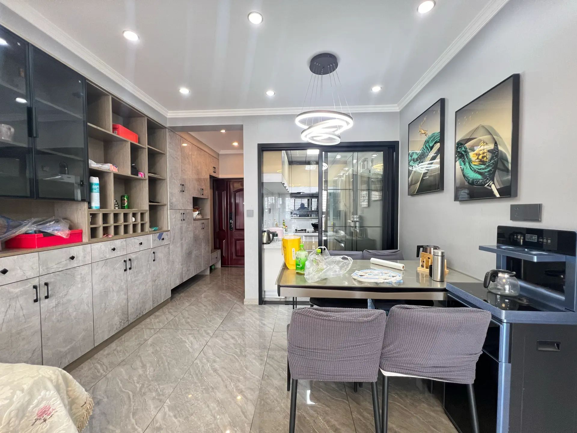 捡漏，锦绣江山三期，精装三房两卫单价4150。诚心出售