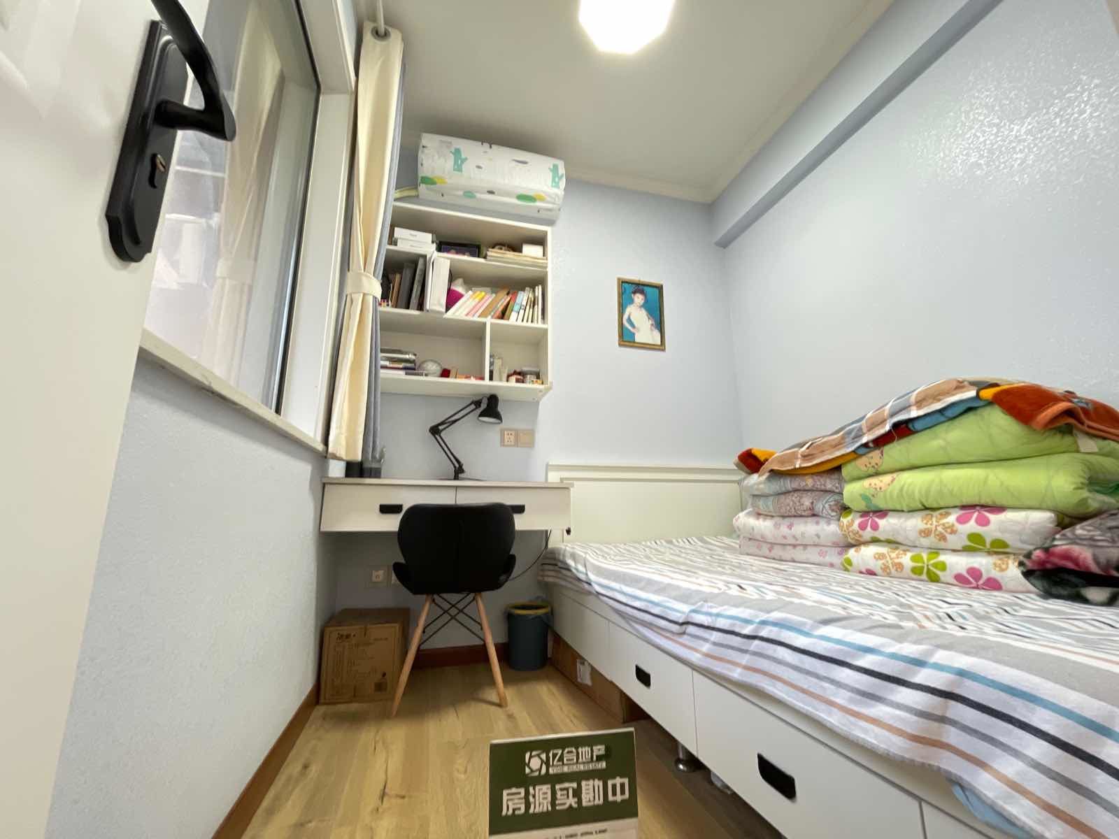 荣怀及第世家2室2厅2阳台南北通透是边户是边户优价出售