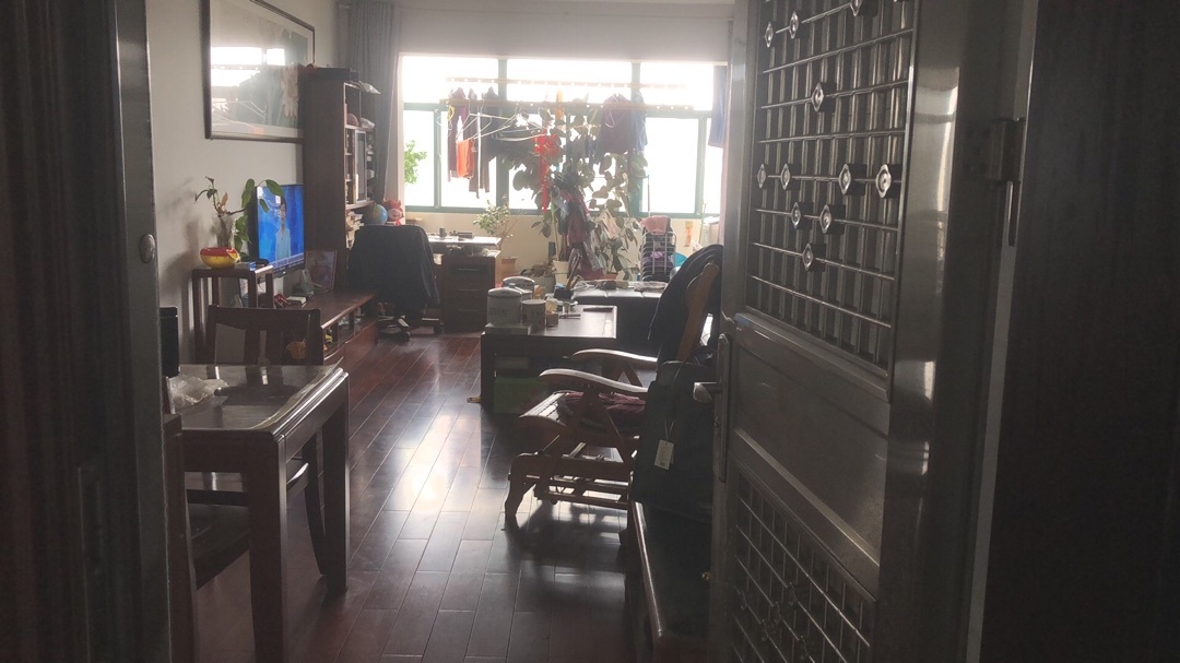 捡漏，武商附近，城市花园，精装两房，电梯好楼层，