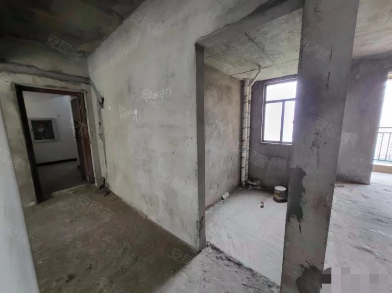 344，捡漏捡漏！城南，新城壹号，电梯好楼层12楼，边户，单嫁只要4500，