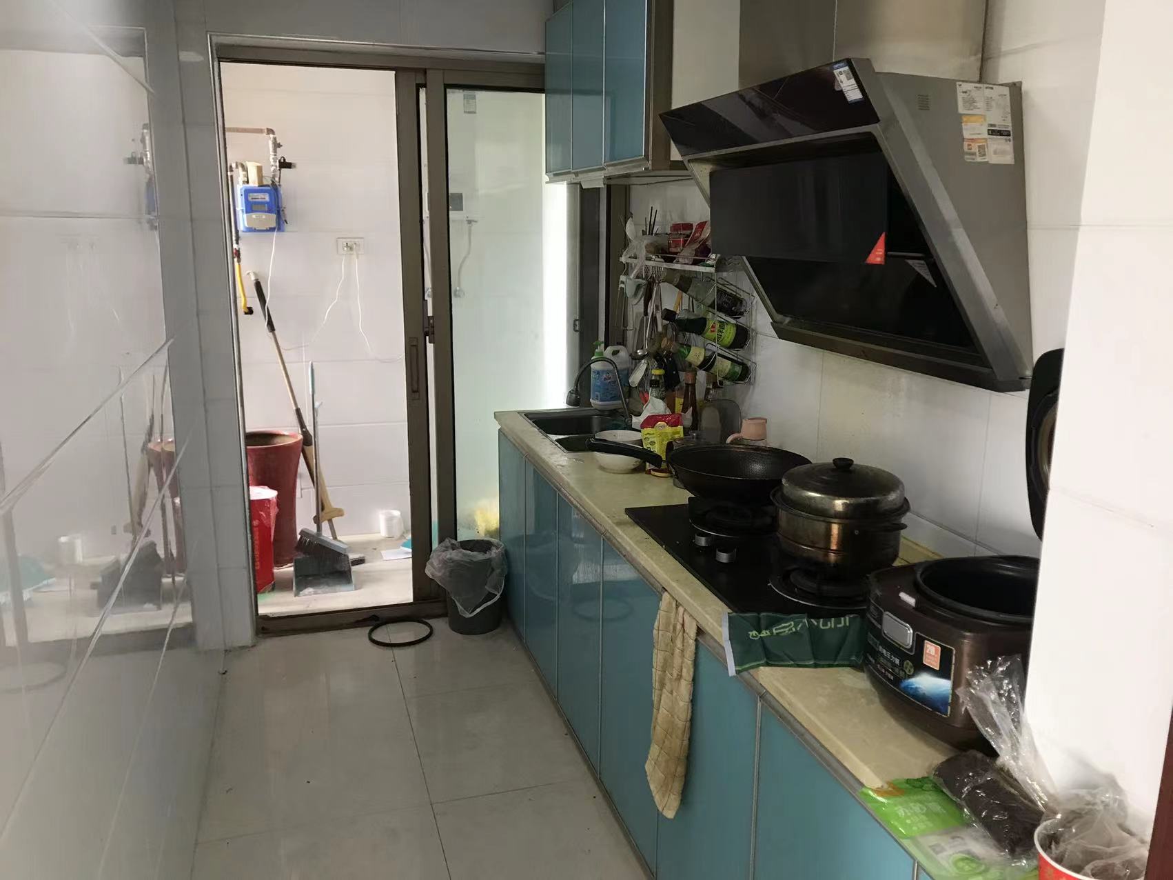 锦绣江山新妇幼旁精装两房可改三房证满二过户方便