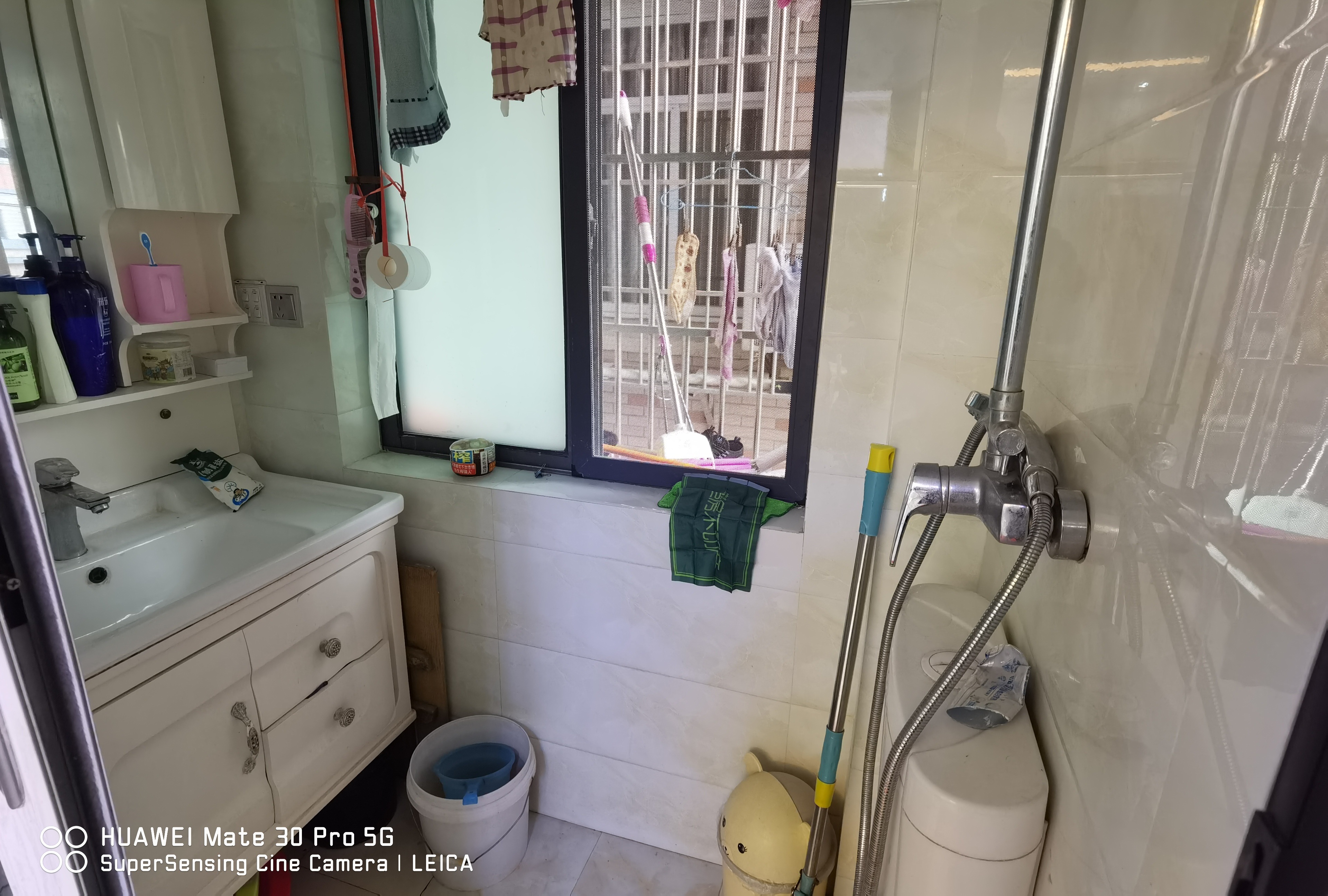 恒大名苑精装三房家里成色很新哦适合一家三口过渡自住省去装修烦恼