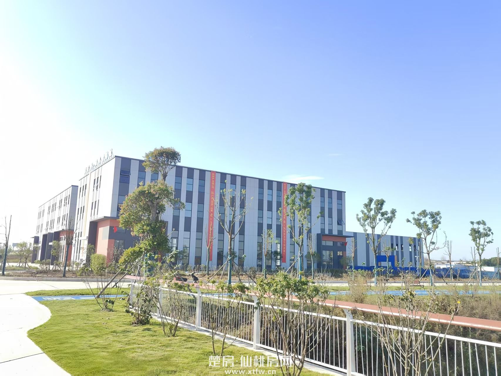 低价出租/出售仙桃高新区全新厂房带蒸汽可定制生产加工类企业均可入驻