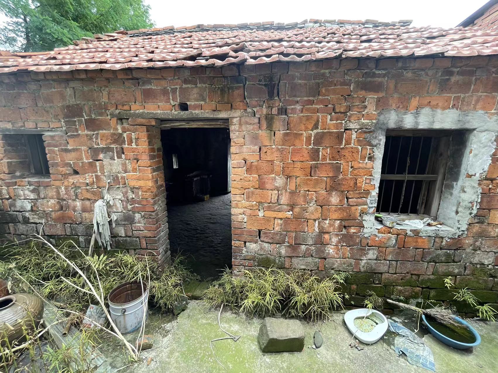 黄荆私房前宽后宽有院子城东方便看房