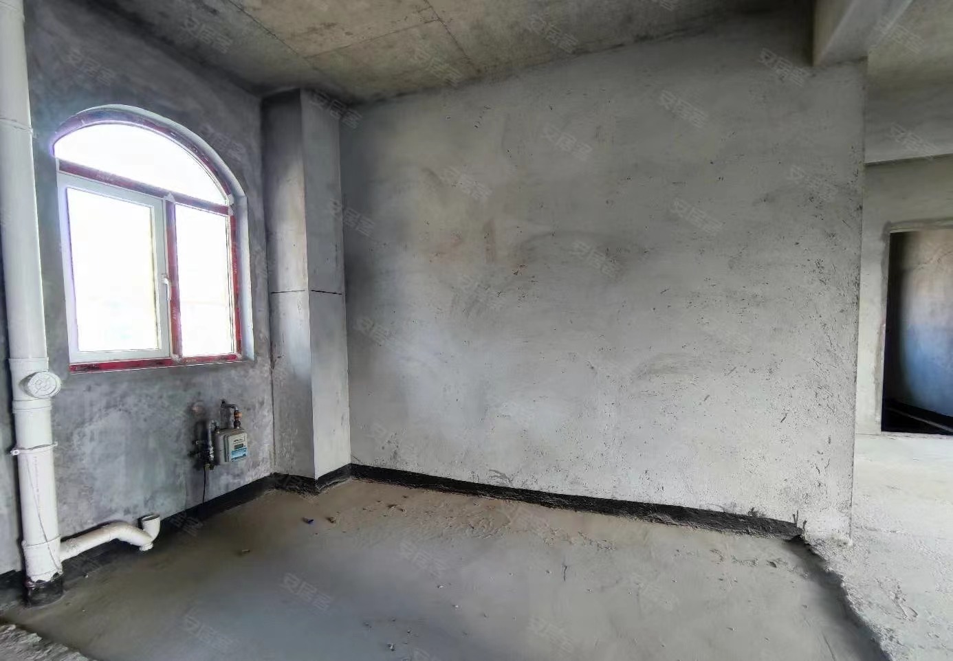 41，电梯小洋房，送车位，南北双阳台，户型采光好