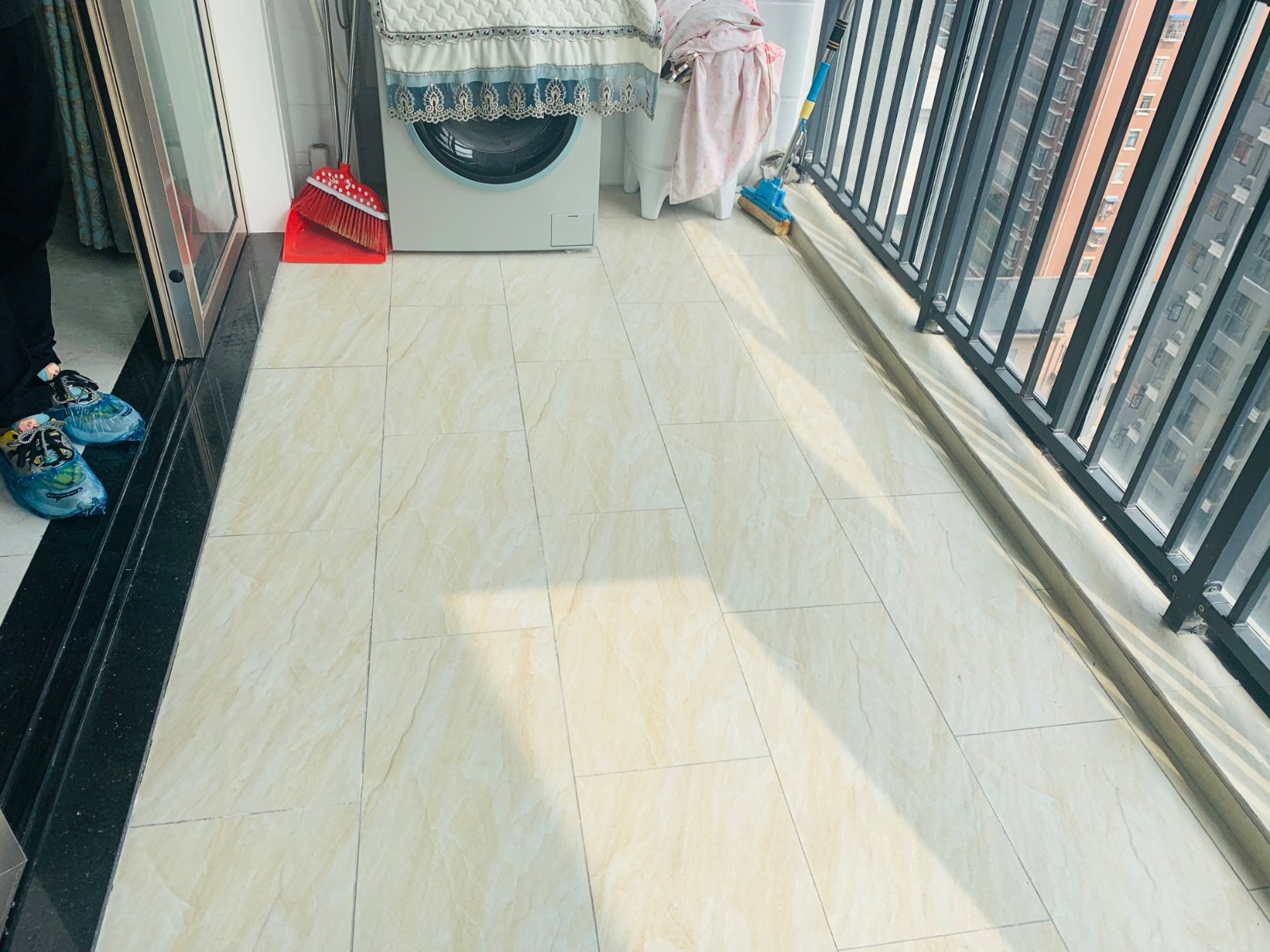 天诚缘精装三房，电梯中间好楼层