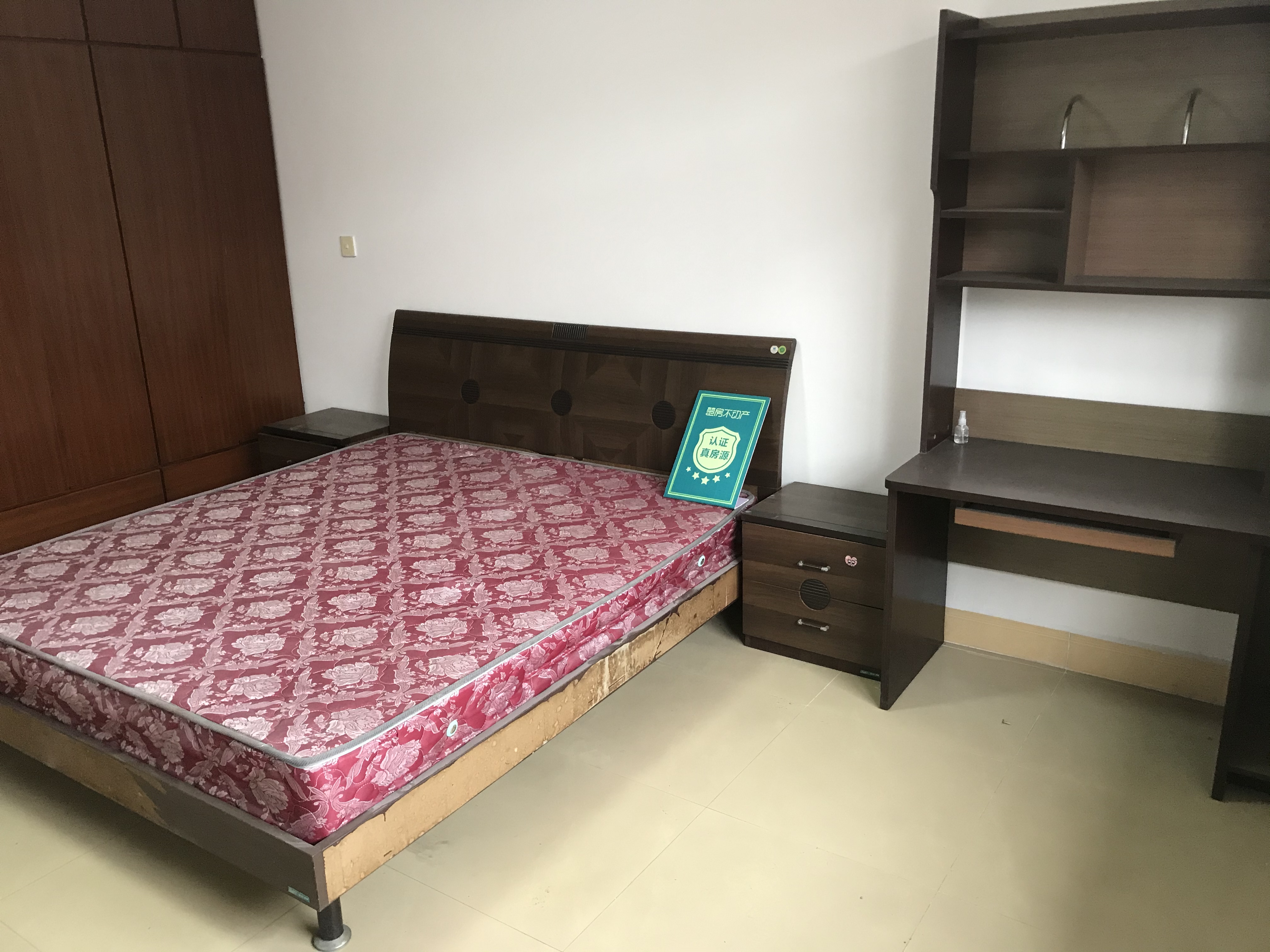 骏马雅苑旁园林局宿舍一线江景房毛坯价格买到装修房SHOU付12万即可拥有