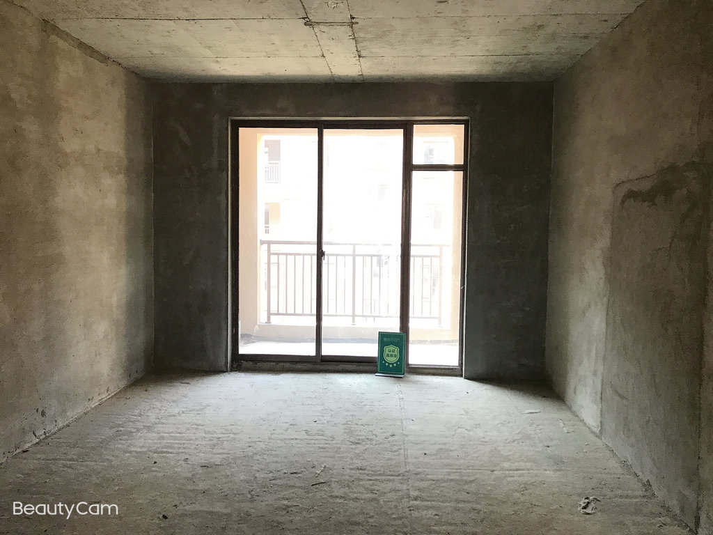 绿地 香格里拉 电梯洋房城西绿地华庭香格里拉电梯洋房南北通透好楼层诚意出售