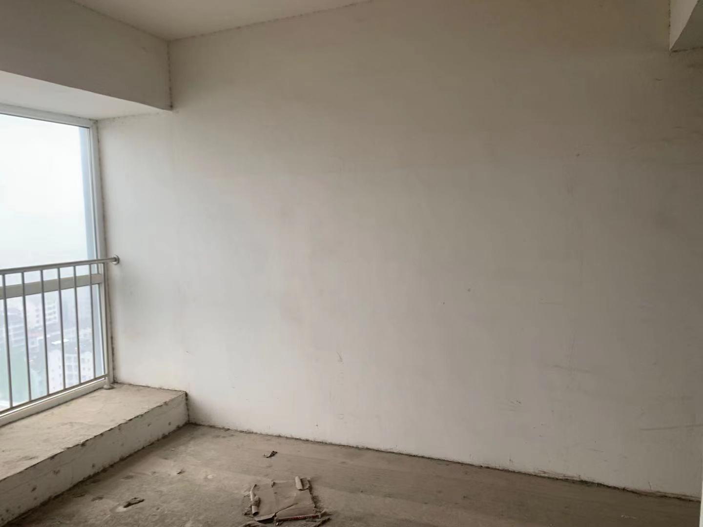 福星城大三房，看房方便