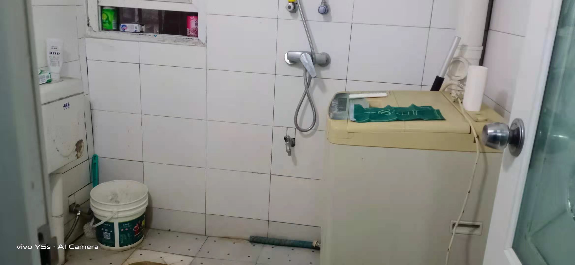 沃尔玛附近华泰家园步梯精装房离车站近