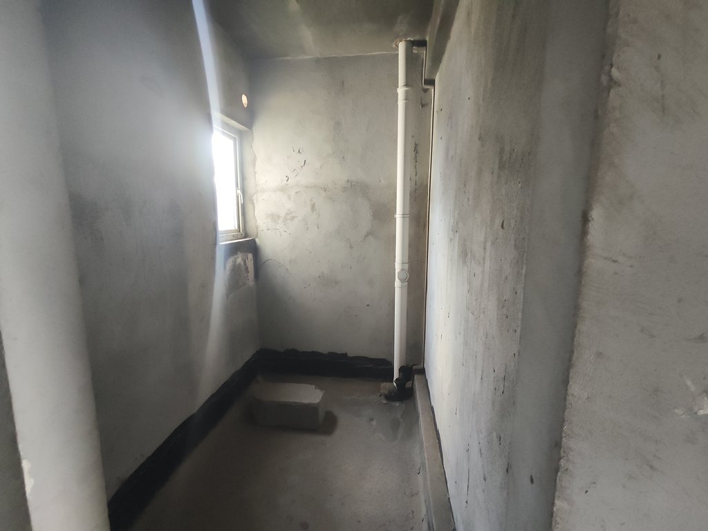 香岸华府顶层复式楼第二层送的相当于200多平