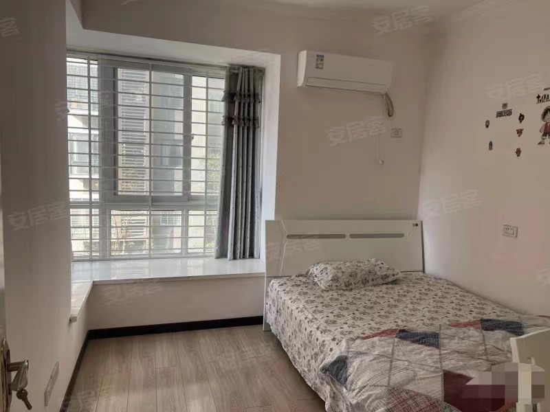 286，世纪雅园，精装2房，保养好，成色新，采光视野好，拎包即住！