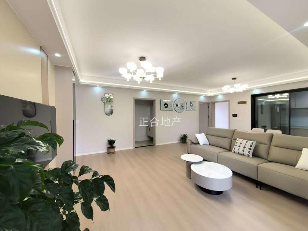 降价了，捡漏，城南，福星城，精装三房二卫，单价4600，证件满五，业主诚心出售