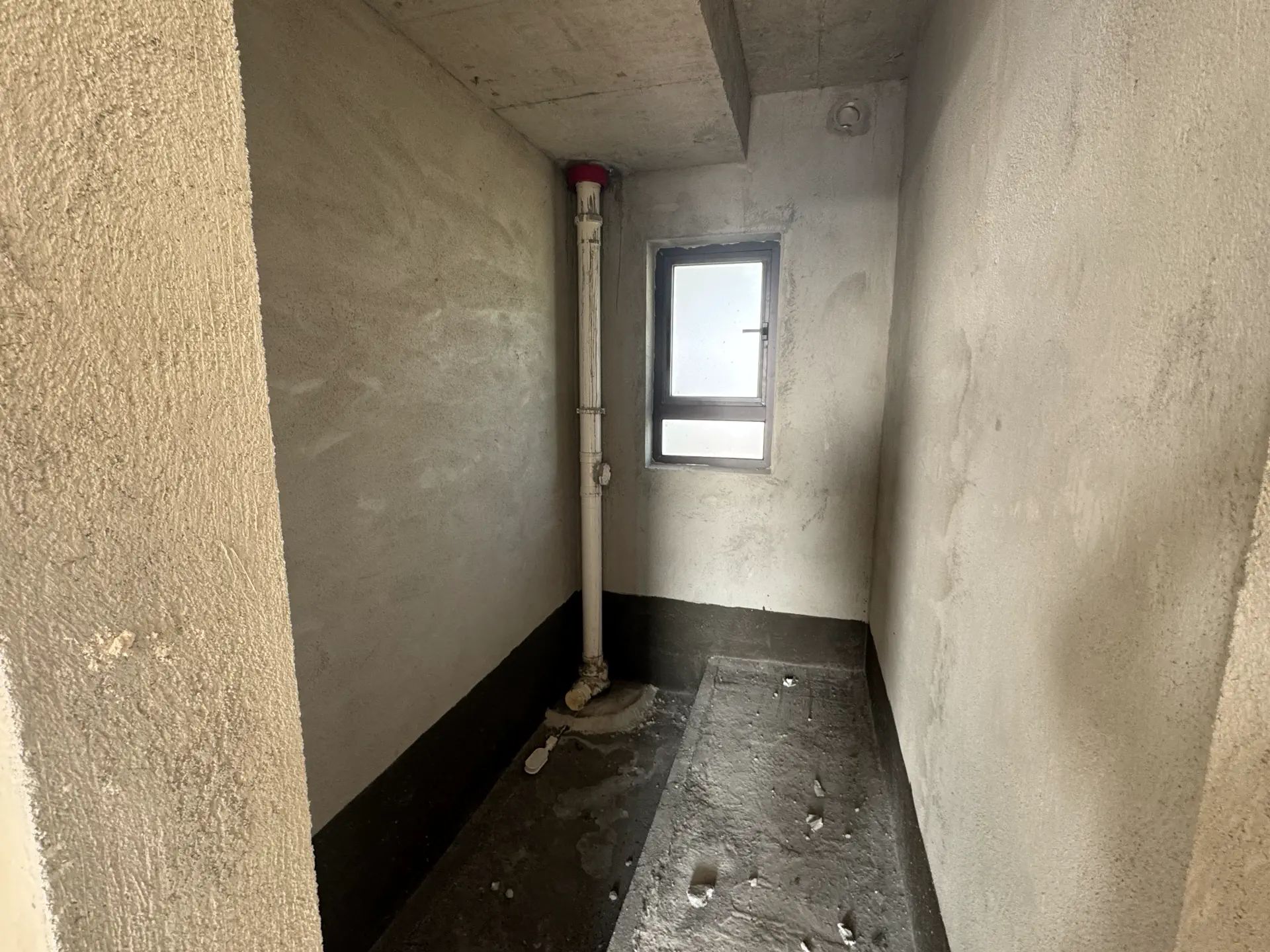 亏本出，城南，吾悦，电梯好楼层11楼，送车位，诚心出售