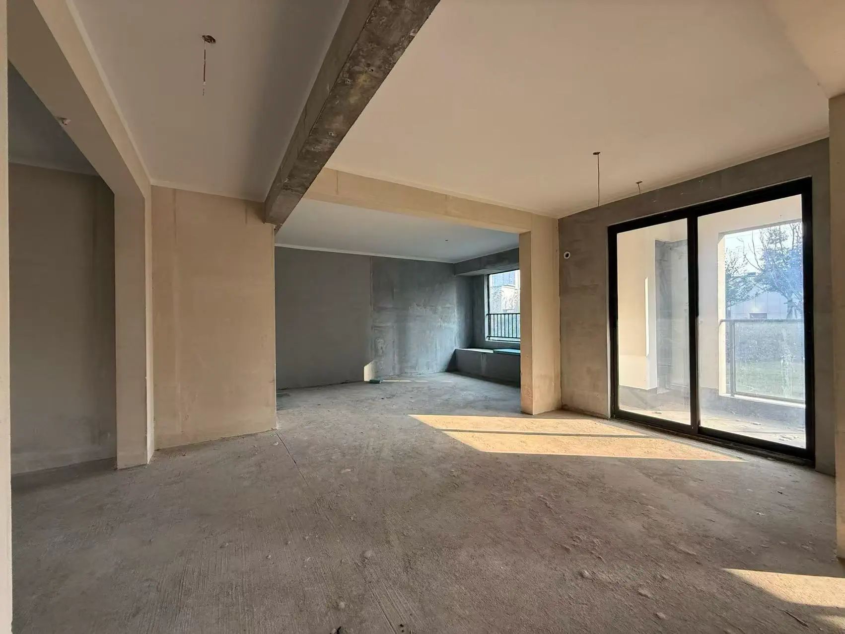 捡漏，降价了，亏本出售，吾悦小高层，2梯2户，一口价82万送两个车位