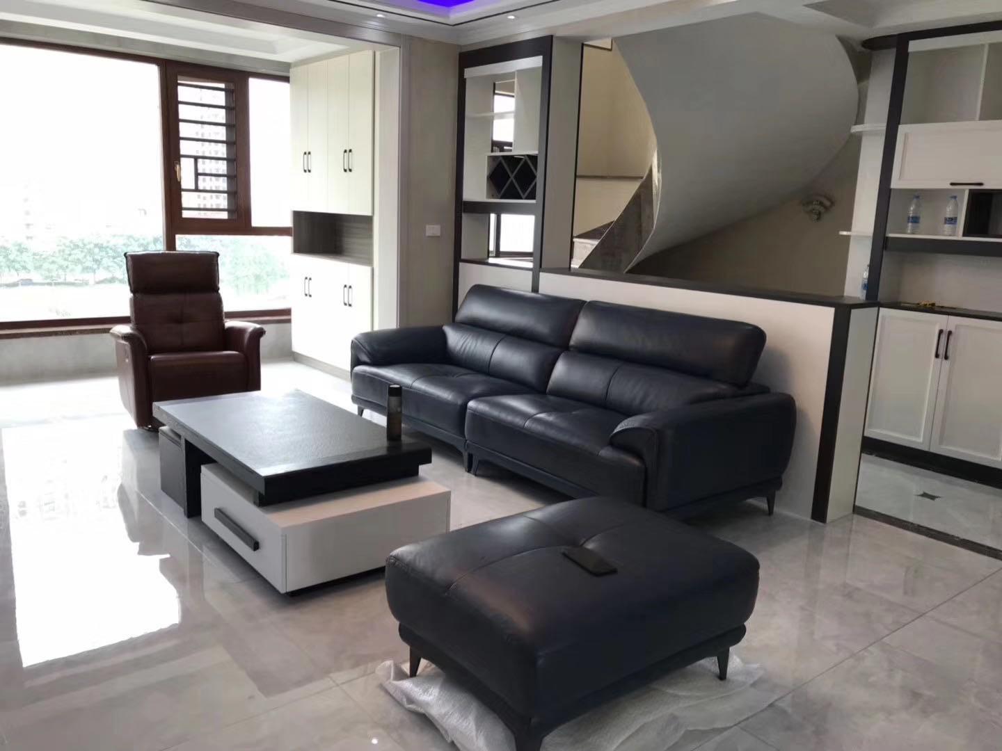 新城一号五期豪装复式，品牌家具家电，拎包即住