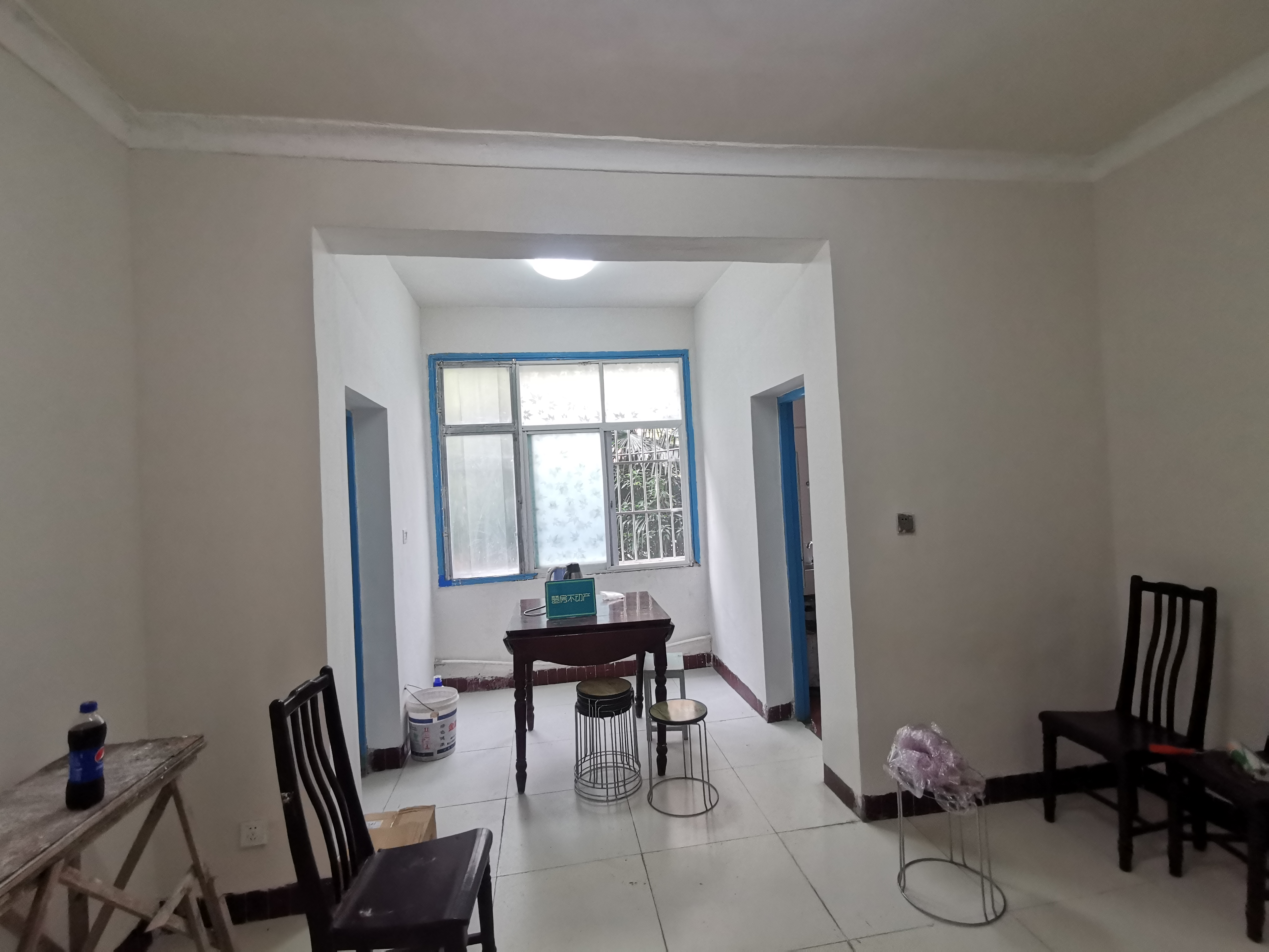 仙桃中学旁教工宿舍 自住都可以好楼层三室两厅看房方便价格可谈