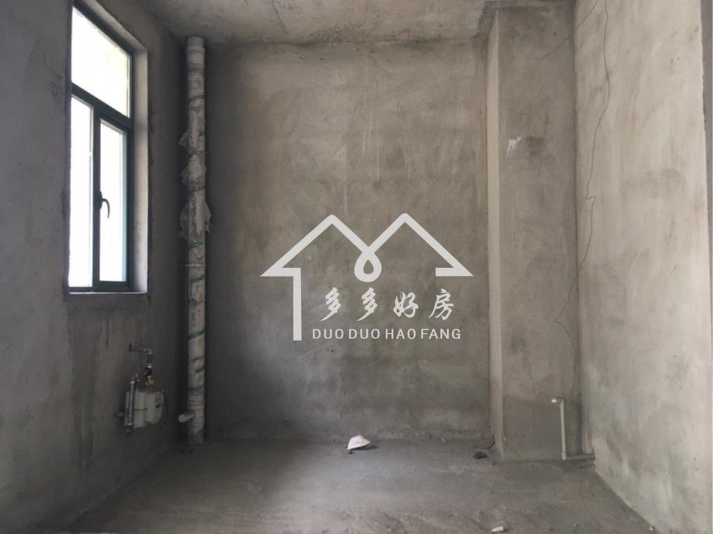 新城壹号三期，好楼层，便宜实惠，毛坯房，ZUI适合刚需小孩读书的家庭，满二