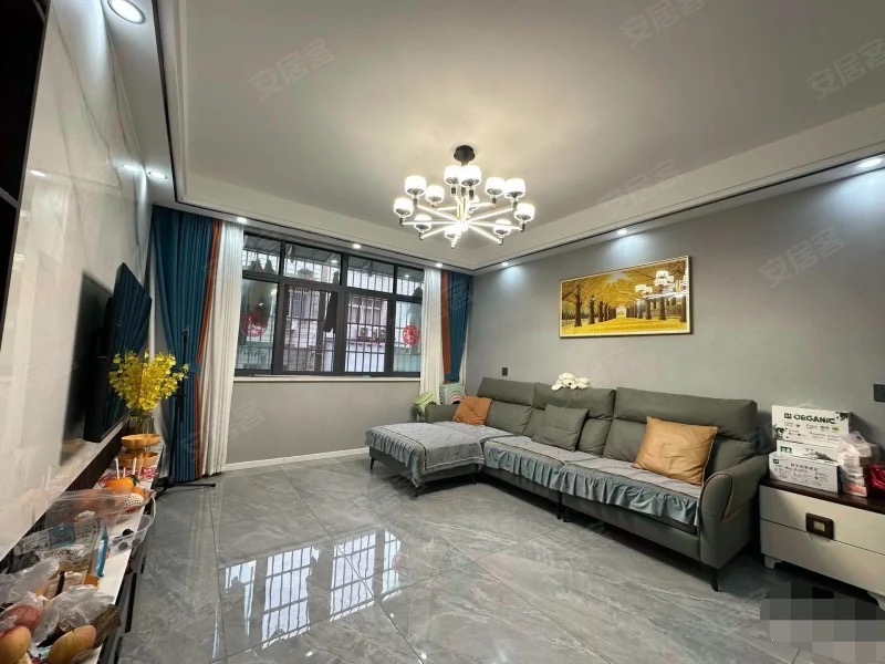 366，新妇幼旁，步梯2楼，精装两房 ，南北通透，拎包入住，诚心出售