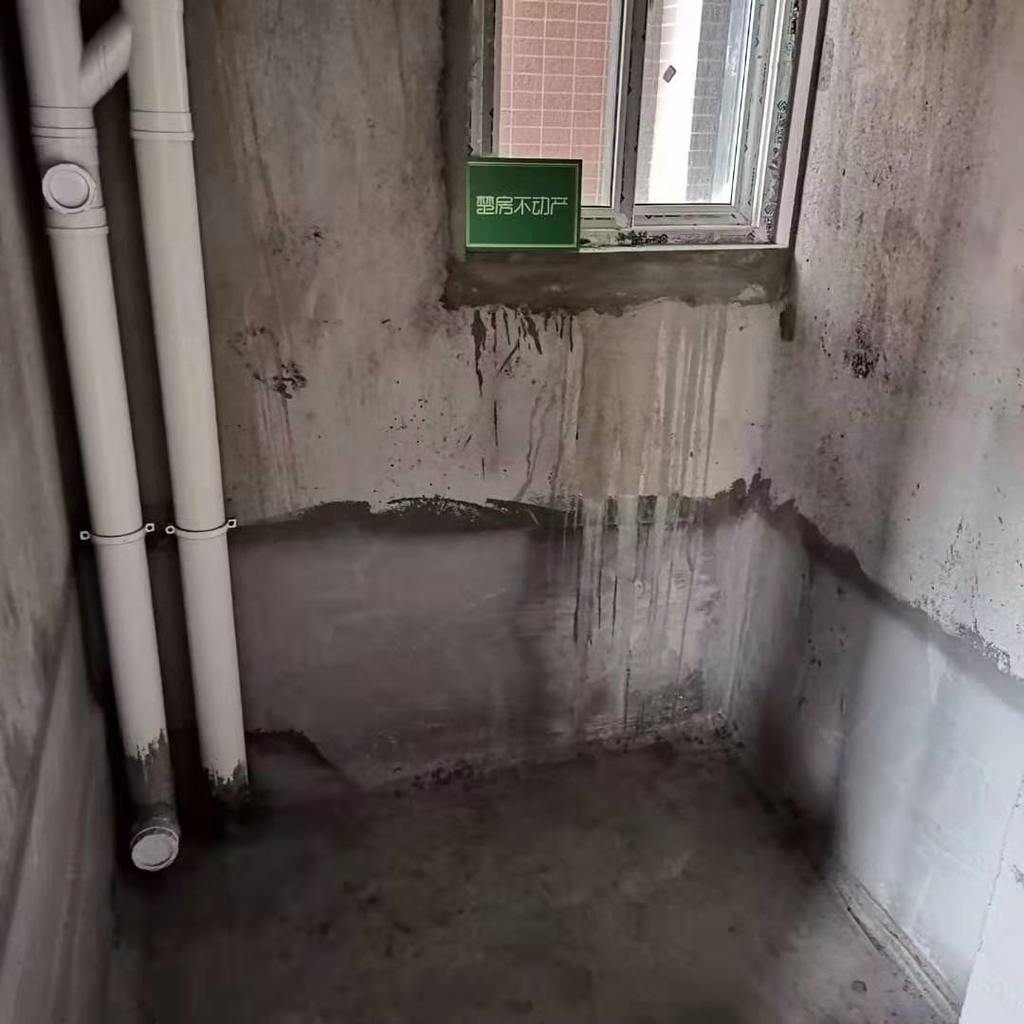 漫城林语 大面积四房 毛坯 户型通透 楼层好采光好 对面就是仙桃一中