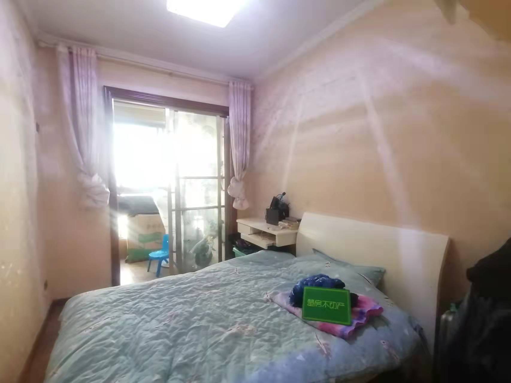 御台公馆精装修小三房证满2年家具家电留下采光超好价格可谈