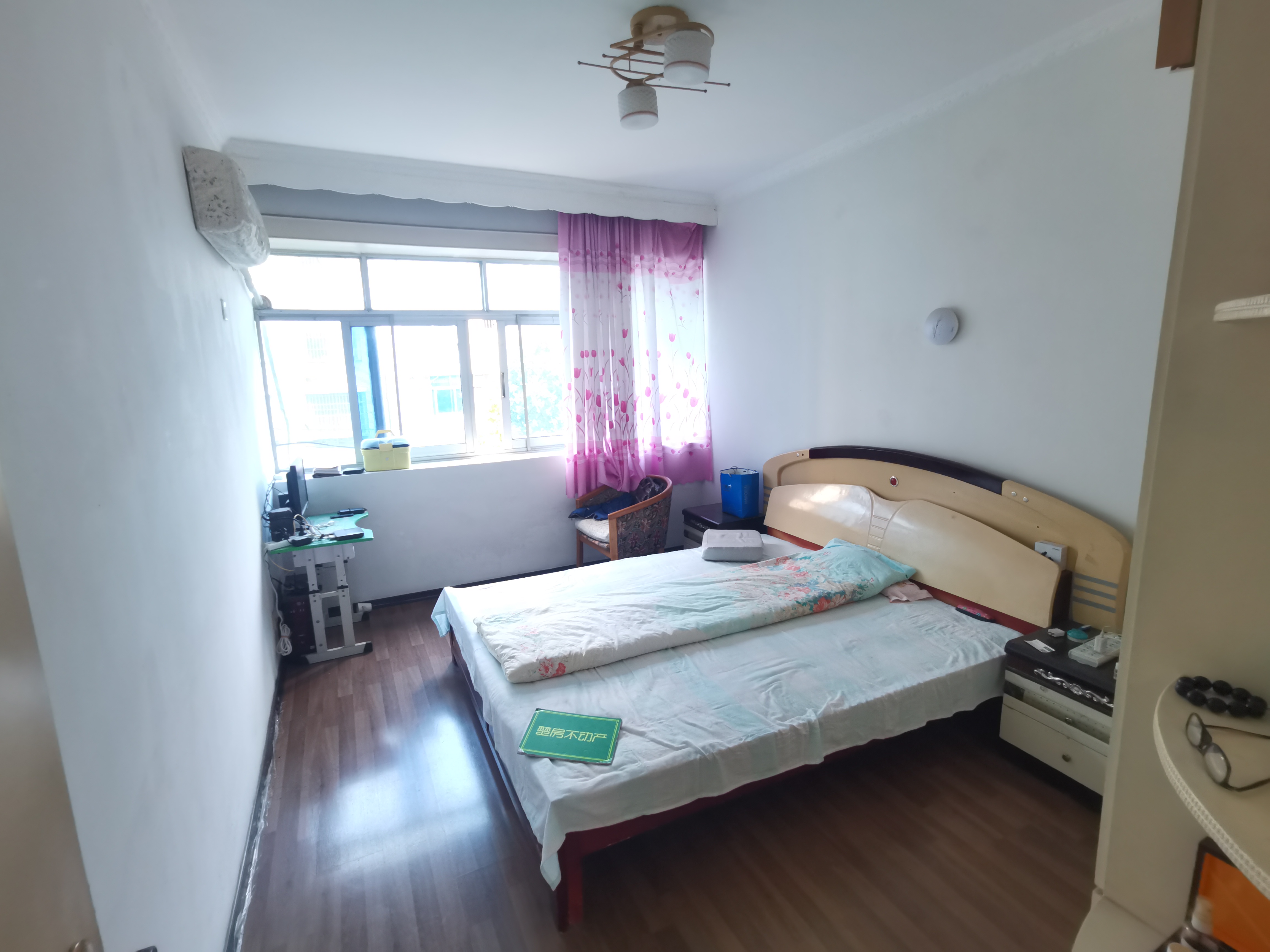 商城附近一招宿舍赠送面积多看房方便