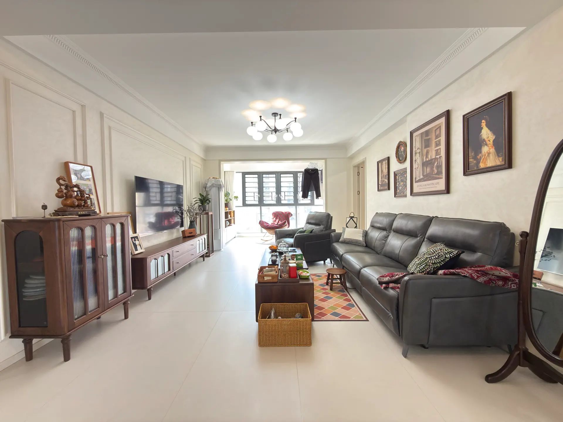 洋房！电梯小高层，好楼层，全屋高档家私，法式中古风，证满二