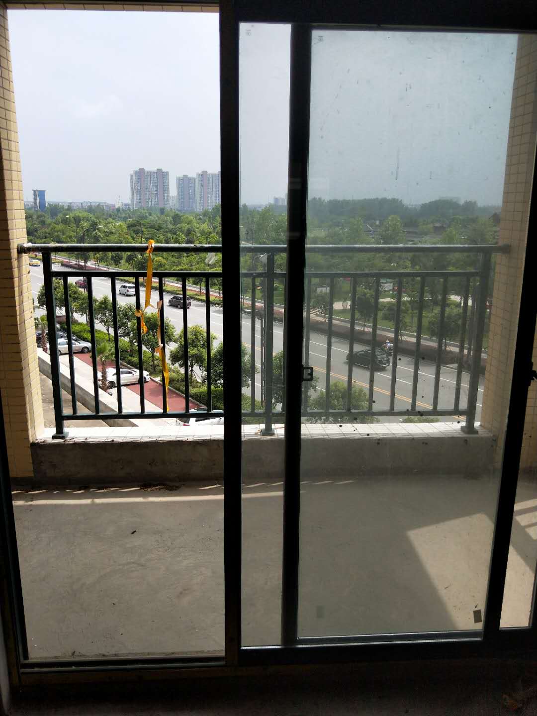 新城壹号五期毛坯现房单价5字头楼层好主业急售 看房