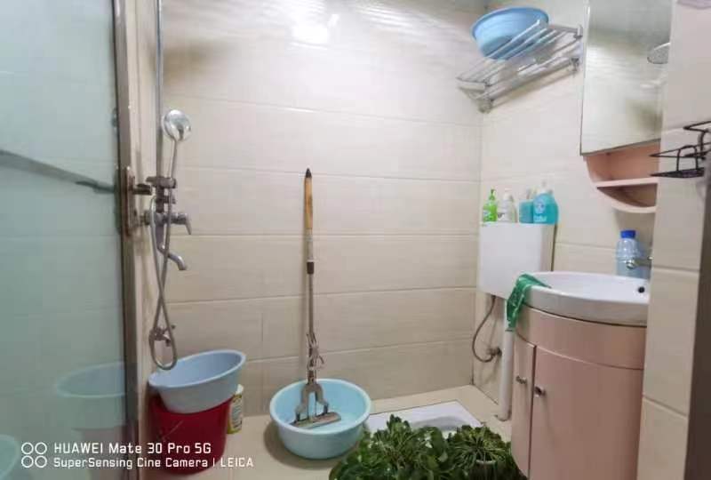 漫城林语精装三房上学方便！