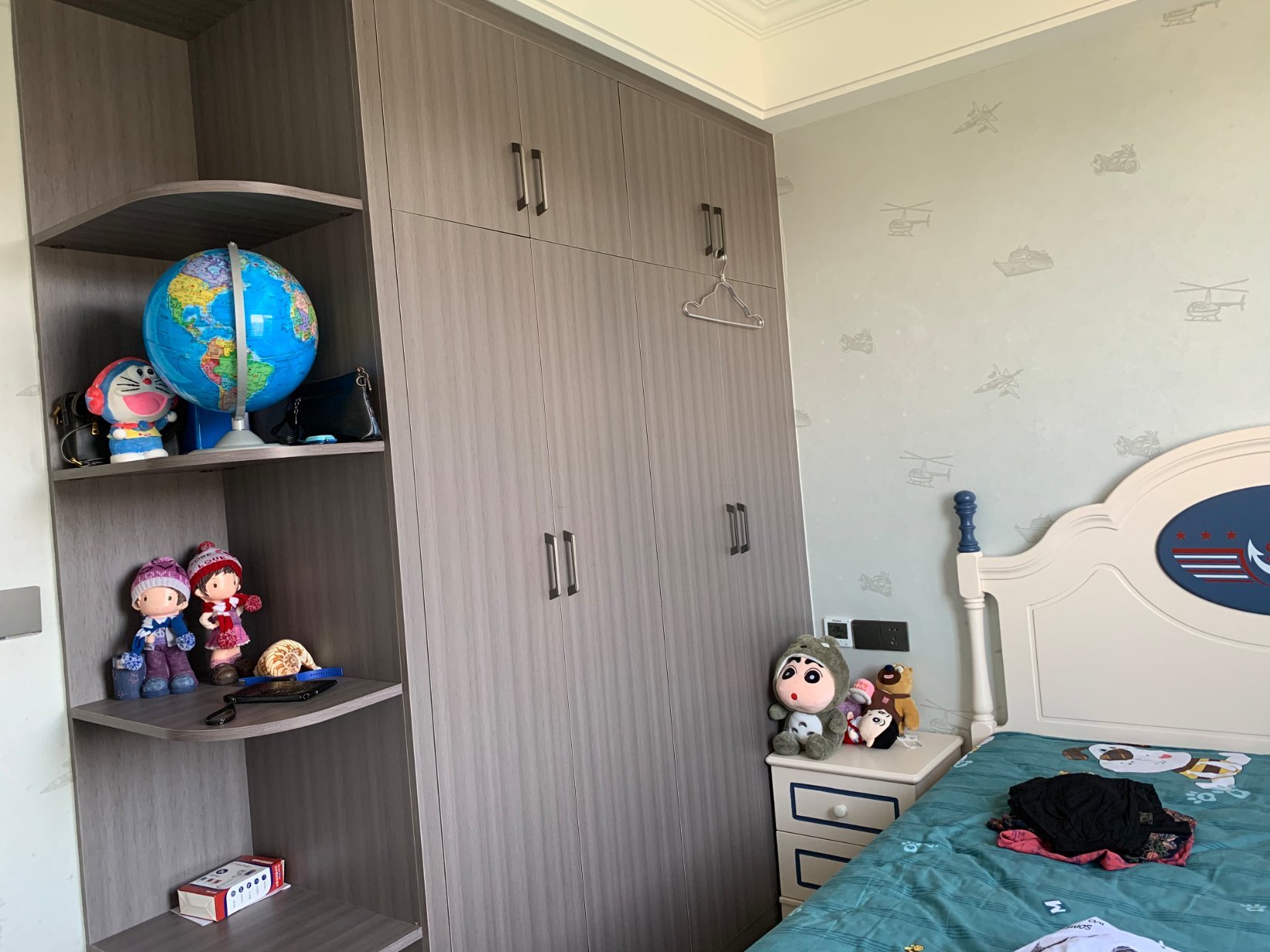 新城壹号五期顶层豪装大户型，带车位，契税已交