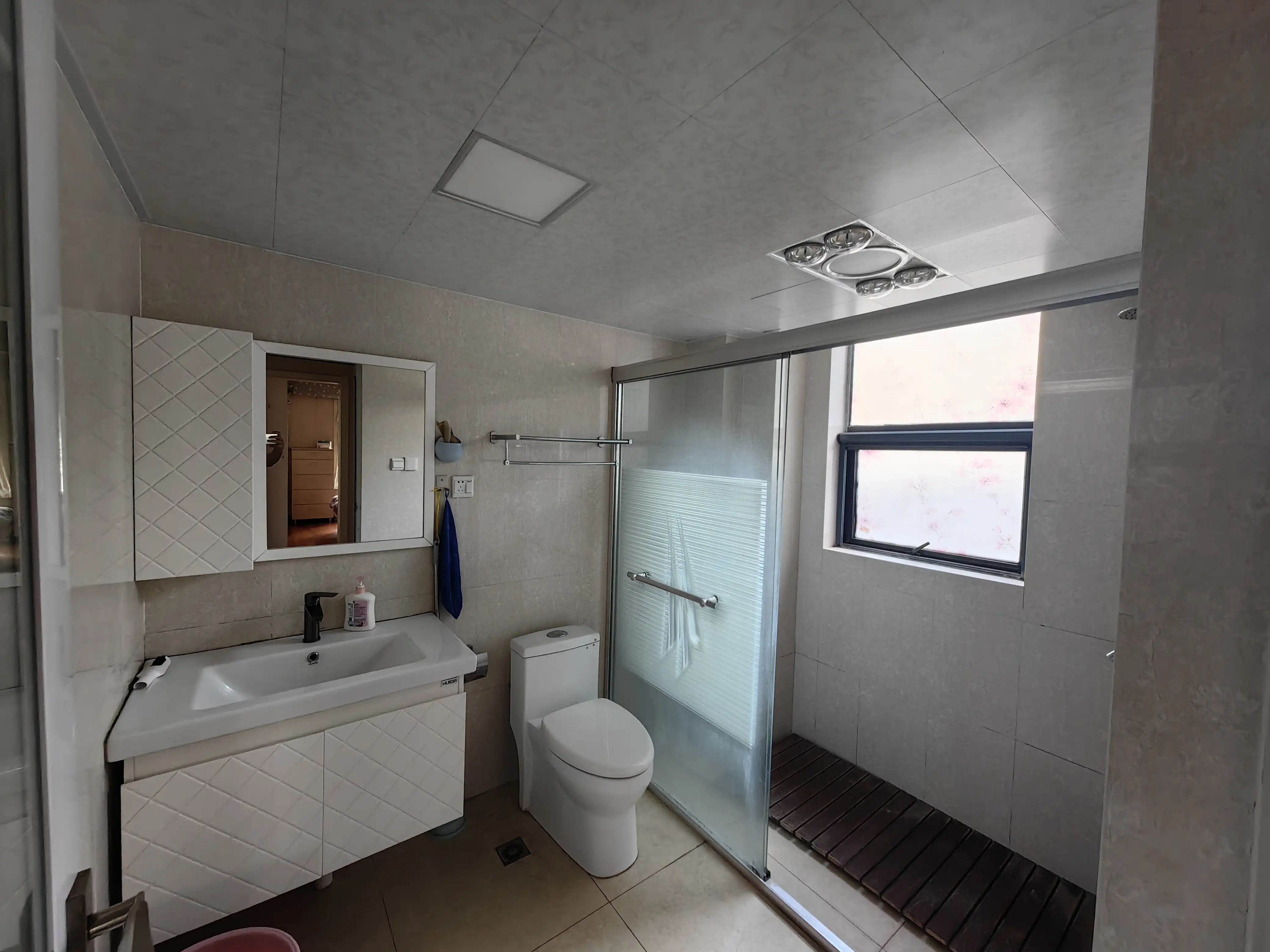 捡漏，鸣宇尚城二期，老三中旁，电梯小高层，好楼层，证满二，