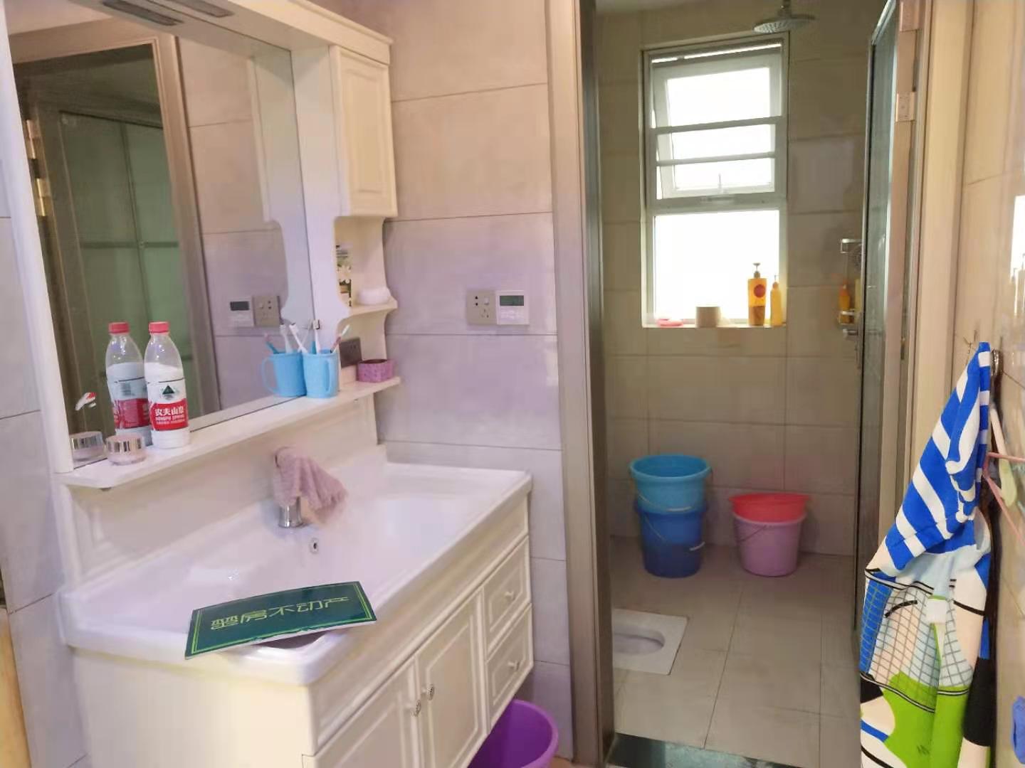 满庭春精装3+1户型赠送面积多可按揭视野采光好