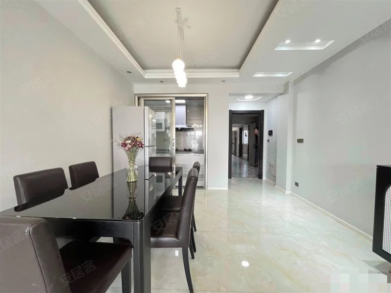 406，急售，捡漏，城南，福星城，拎包入住，全屋中央空调，精装3房，