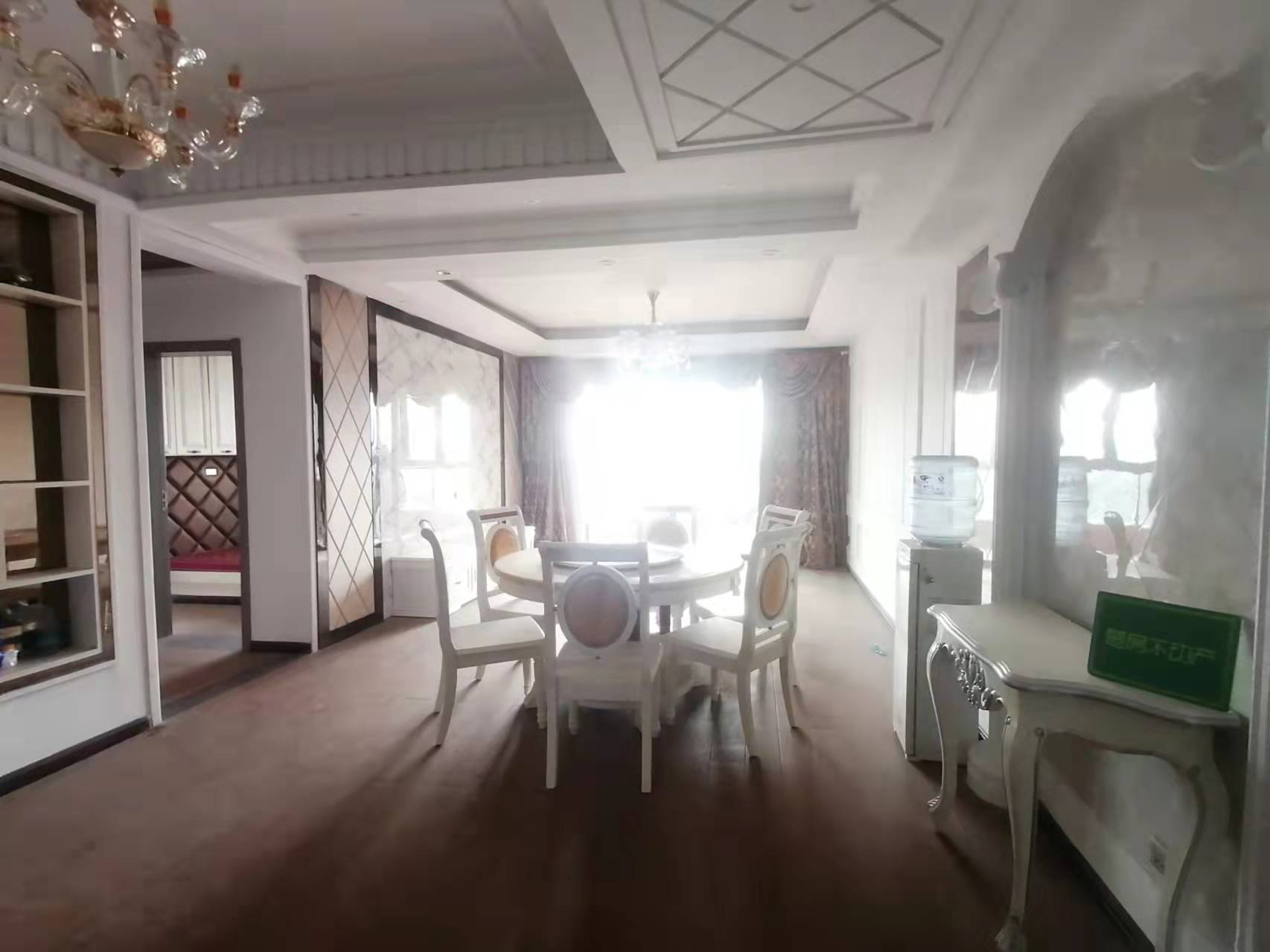 御台公馆南北通透大4房证满2年视野开阔2梯2户小高层只卖毛坯价