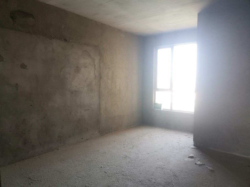 城东绿洲新城电梯毛坯大三房多功能户型证满二