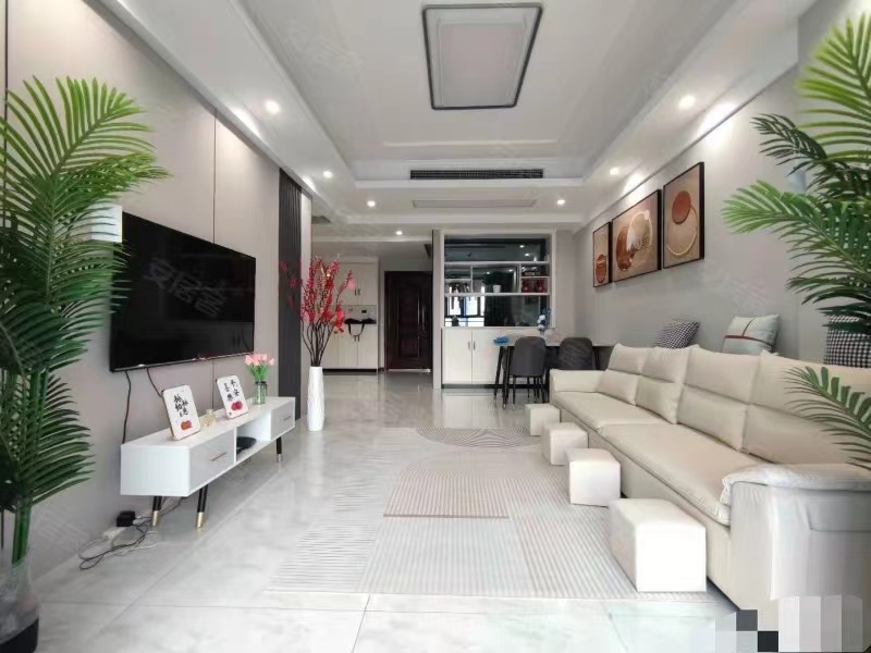 业主急售，沃尔玛，新天地，电梯好楼层，精装两房，9.9成新，家电齐全，拎包入住