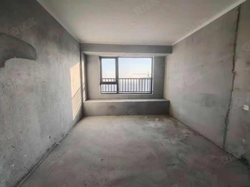 227，降价了，降价了，城南C位，吾悦，单价4385！三开间朝南，南北通透，双阳台，边户