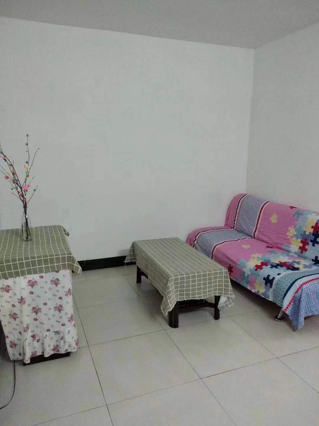 锦瑞小区很便宜的租房，上实验二小方便的很