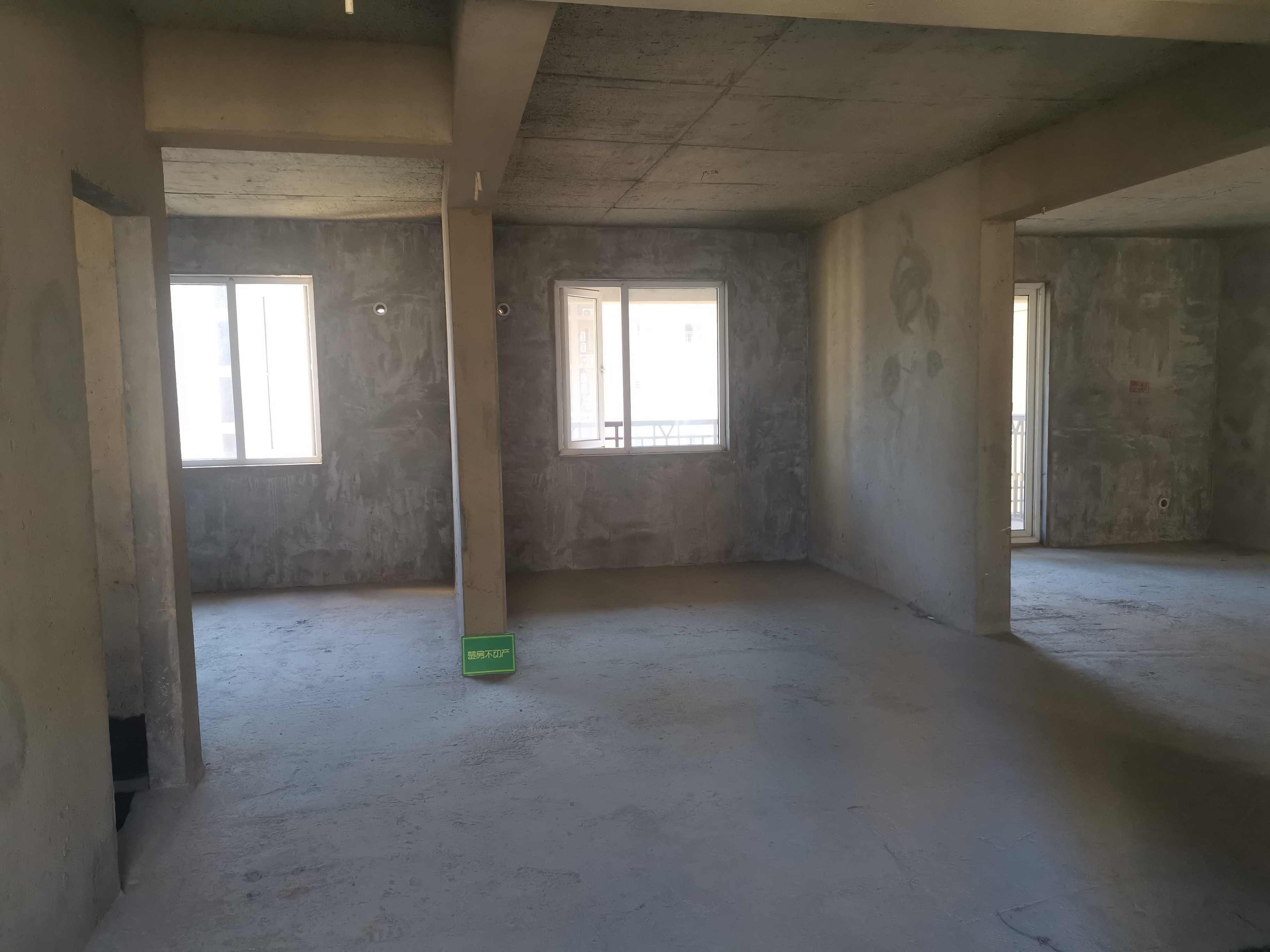 锦绣江山三期边户大三房双阳台产证在手中高好楼层