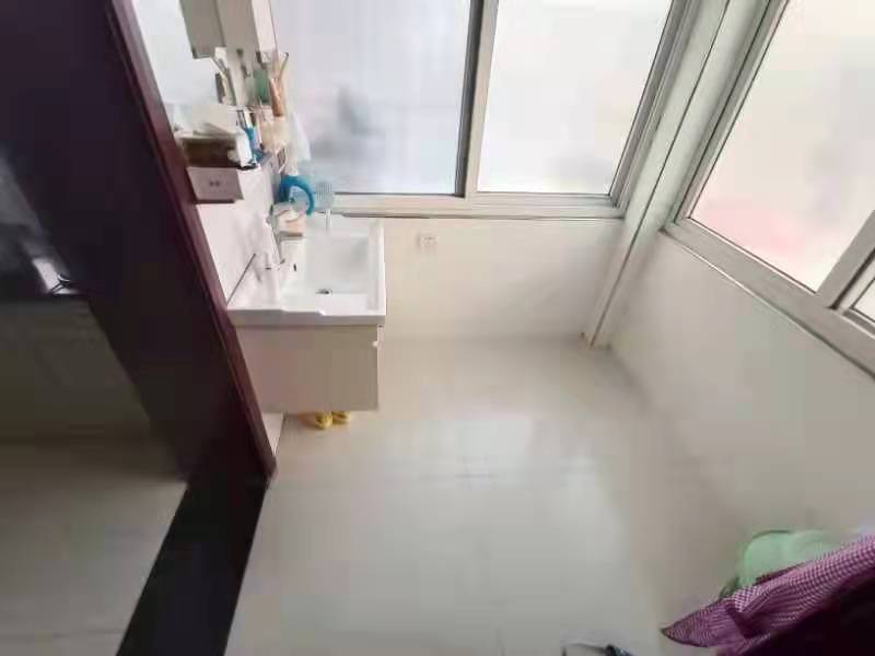 胡场富迪超市后面精装三房证在手送地下车库业主诚意出售