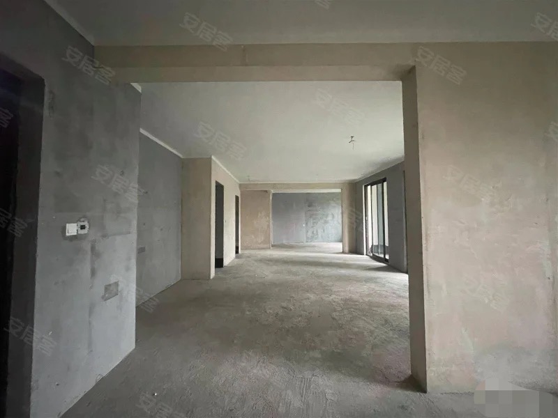 361，急售，吾悦，小高层，一梯一户，单价不到5000，采光好，大阳台