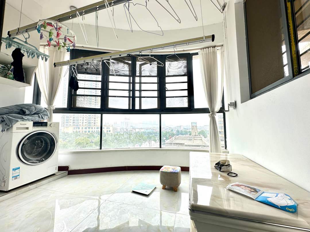 捡漏，御台公馆，精装四房，好楼层，成色新，证满二