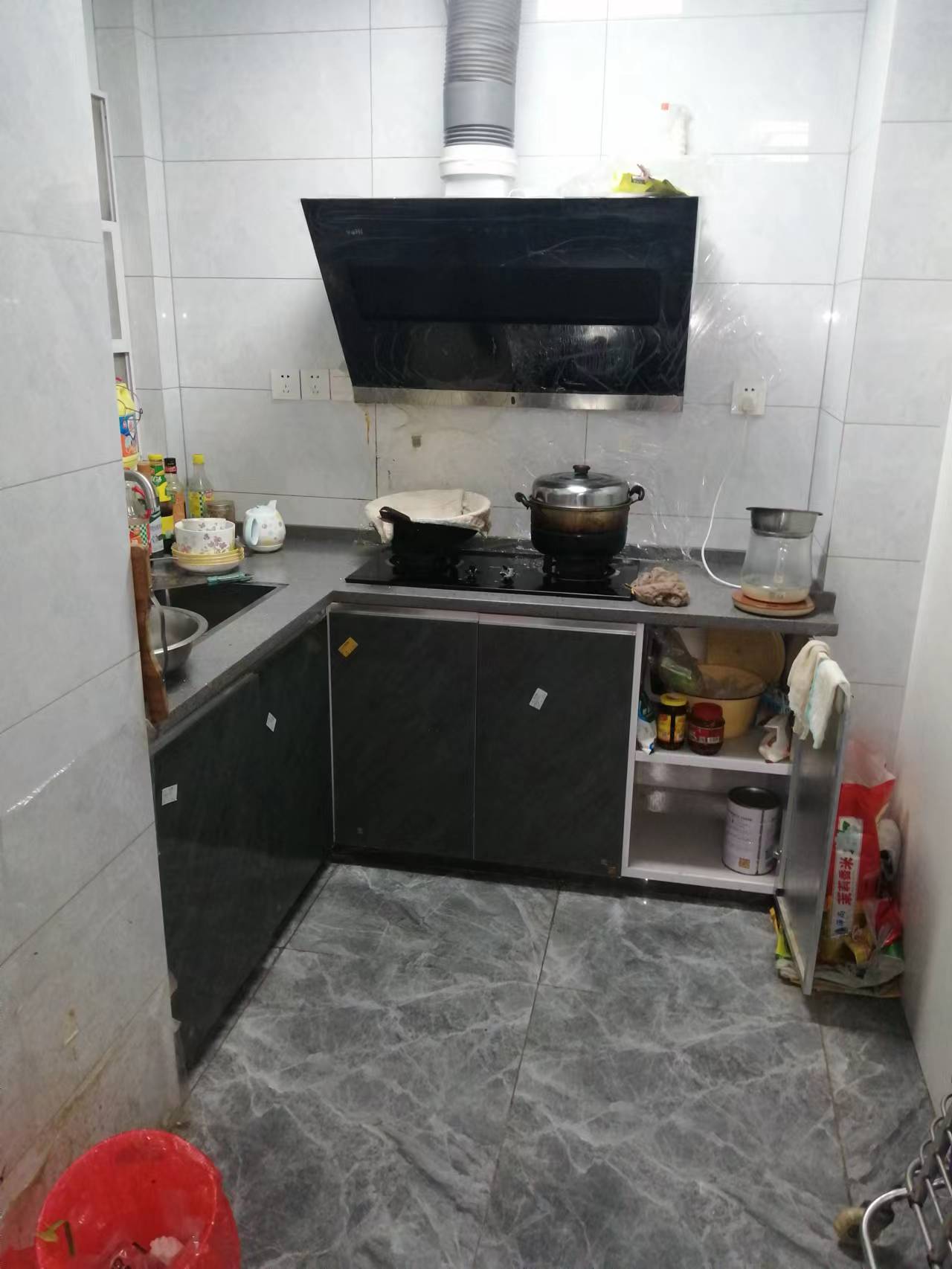 新八中旁沔阳学府园学生陪读